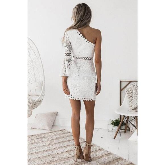 NWT Two Sisters Size 4 Small One Shoulder Bell Sleeve White Lace Mini Dress - Picture 2 of 9